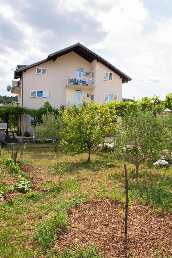 Apartment Dalmatien Raslina Extérieur photo