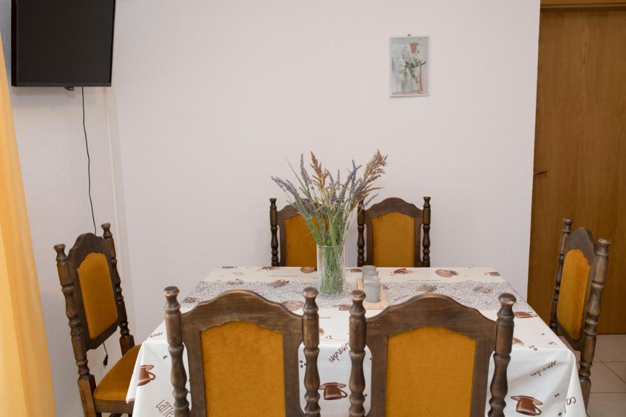 Apartment Dalmatien Raslina Extérieur photo