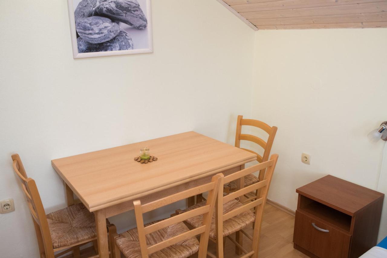 Apartment Dalmatien Raslina Extérieur photo